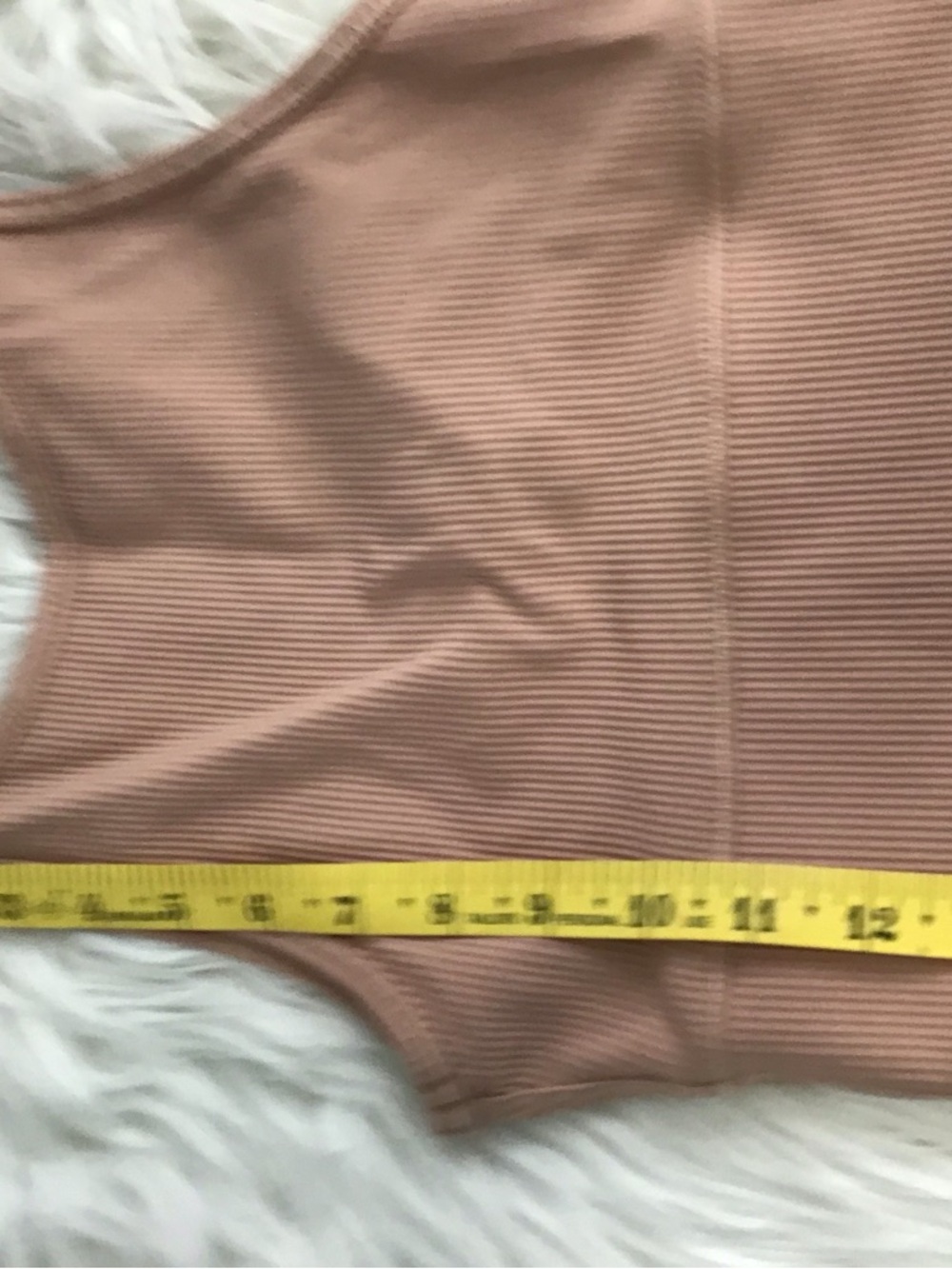 Lululemon Blush Ribbed Crop Tank size 2 - Picture 6 of 10